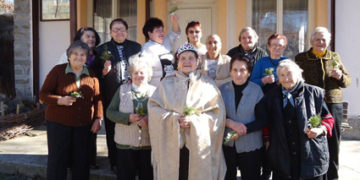 Дамяновки са баби, че и прабаби, та дрънкат…