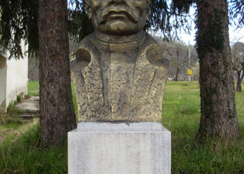 Паметник на Дядо Фильо Радев ще има и в Севлиево