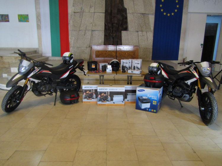 Бизнессдружение “Севлиево 21 век” дари оборудване за органите на реда и сигурността