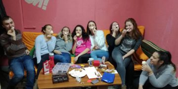 Много любов от доброволците на Младежки център