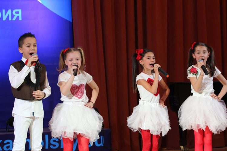 Ценка Горалова с приз “Най-добър вокален педагог”, певците от Upstream Voices с отличия от “Път към славата”