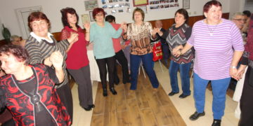 В чест на виното и любовта наздравици вдигнаха хора с посребрени коси