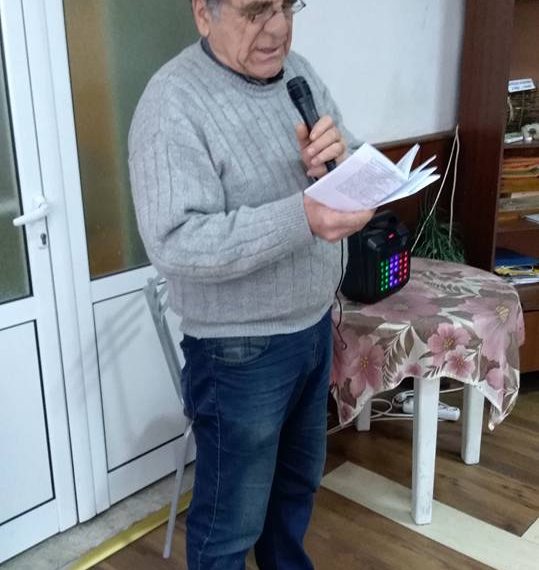 Крум Табаков и пенсионери в размисли и страсти с “Моето тефтерче за Левски”