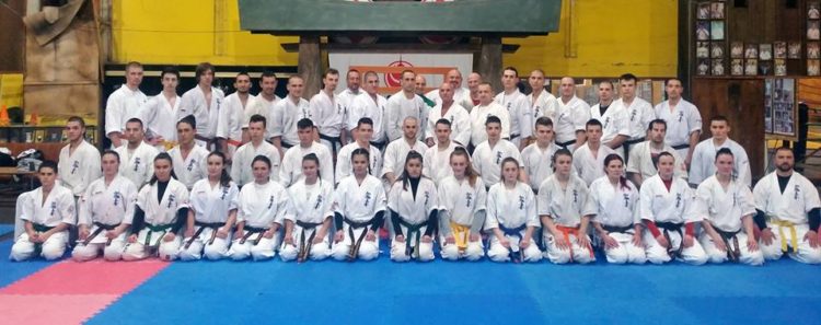 Каратисти от пет клуба си свериха часовниците