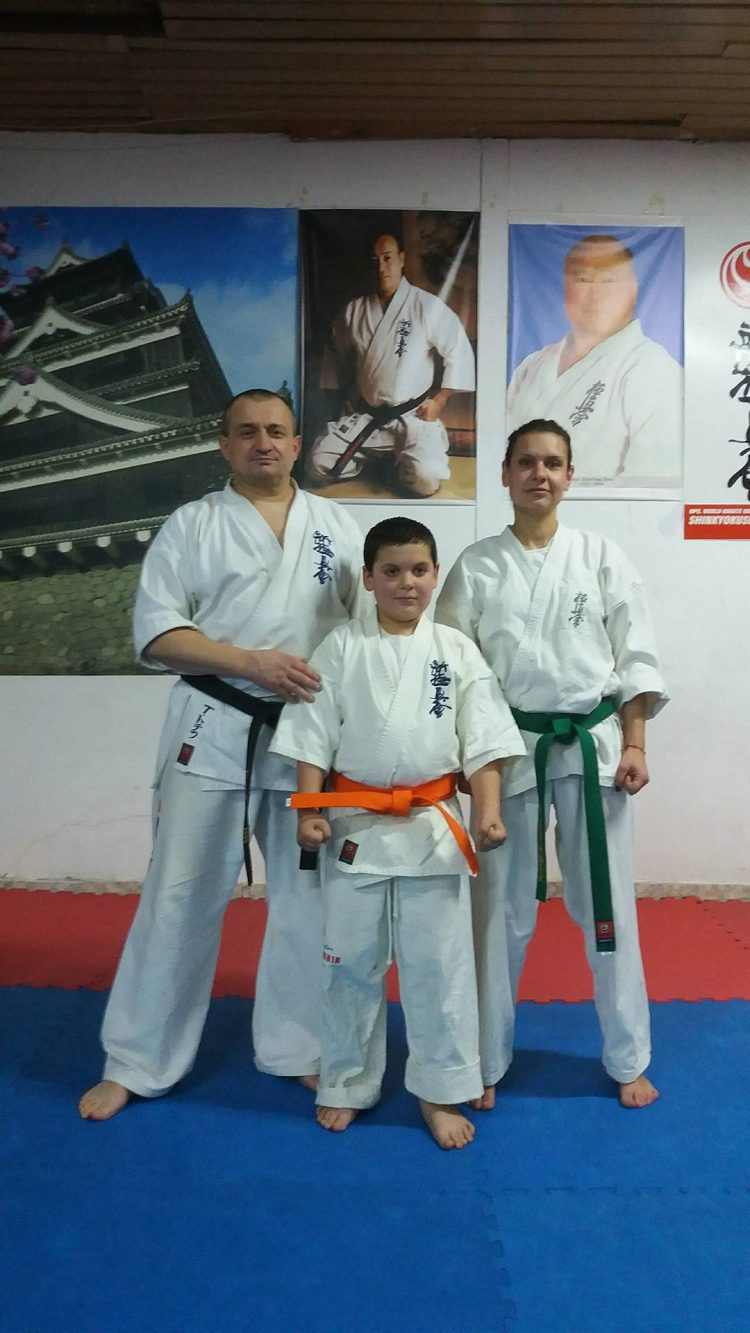 Трима каратеки издържаха изпита за съдии