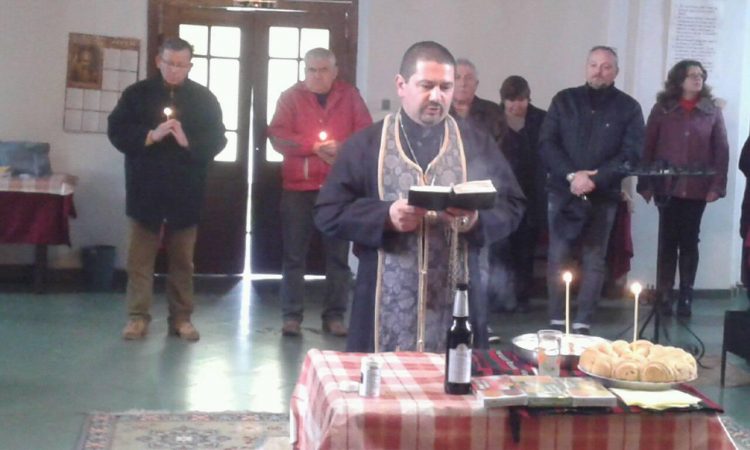 Почетоха паметта на Дан Колов, бронзов кръст дарение получи църквата в Сенник