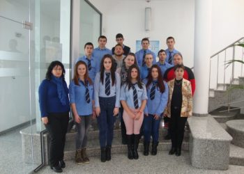 28 ученици от ПГМЕТ работят в реална работна среда по проект “Ученически практики”