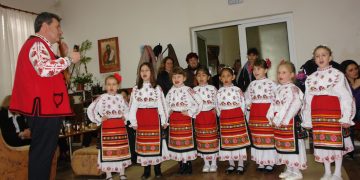 За Първа пролет пенсионерите празнуваха