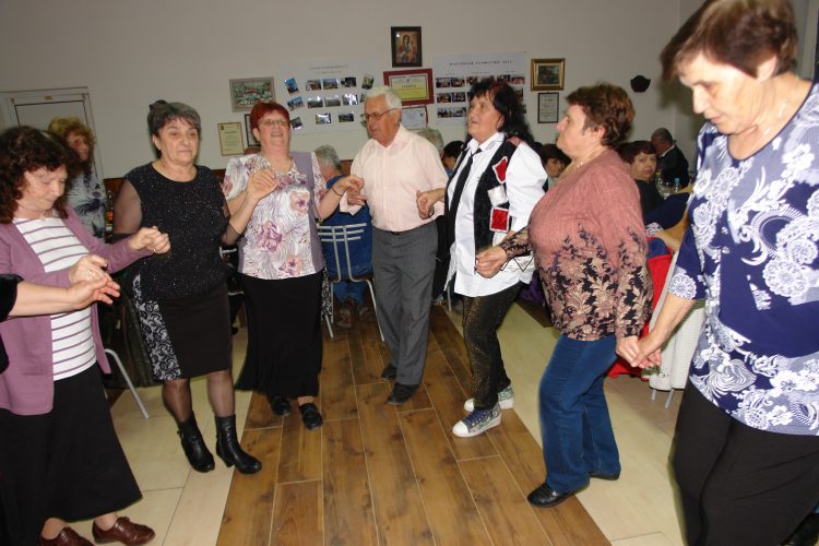 Минка Андреева: “Този народ трябва да се вдигне на крака, да му се даде надежда, че тук може да се работи и да се живее”