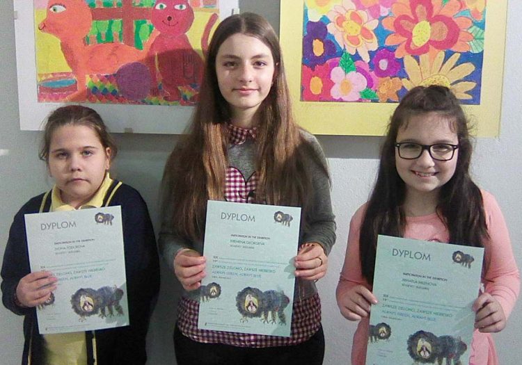 Торун украсиха графиките на художници от школата на Русинова