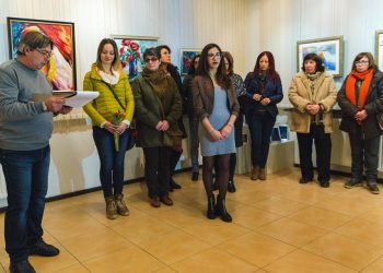Творби на художнички и приложнички украсиха Градската галерия