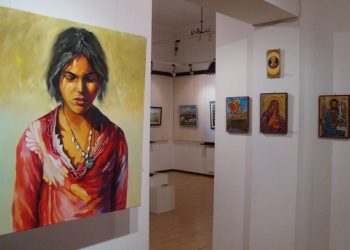 22 творци от Севлиево показват красота в “Пролетен салон 2018”