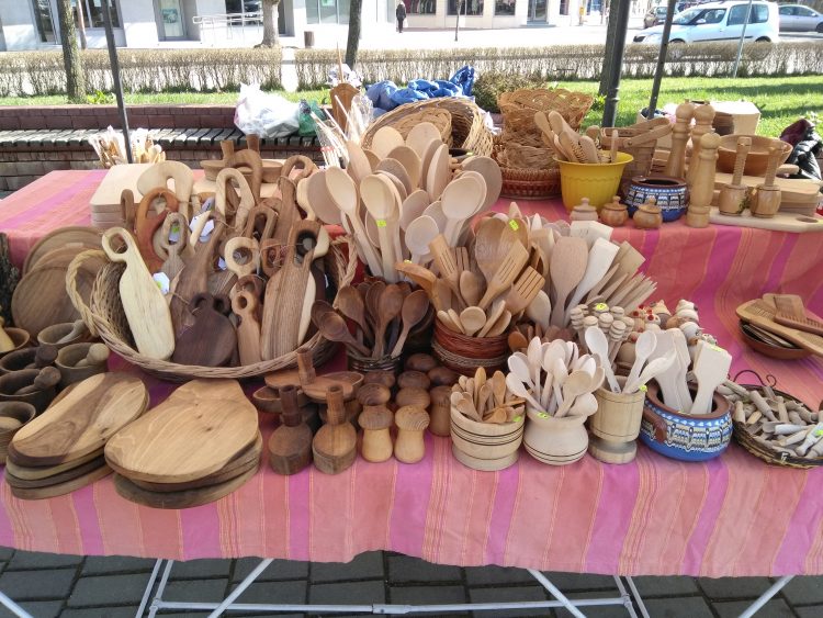 Севлиевци празнуваха Лазаровден и Цветница с творчески ателиета, базар и демонстрации