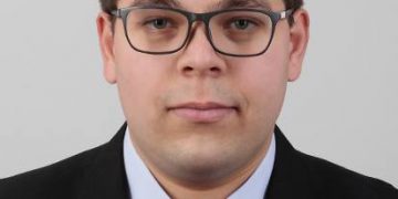 Инж. Ахмед Мехмедов: “На нас, младите и образовани хора, трябва да се дава шанс за реализация”