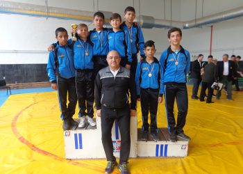 5 медала за борците и приз за най-резултатен състезател за Сали Сашев от международен турнир