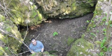 Спелеолози търсиха пещери в Младен