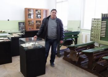 Музеят на образованието отвори врати за посетители, откриването предстои