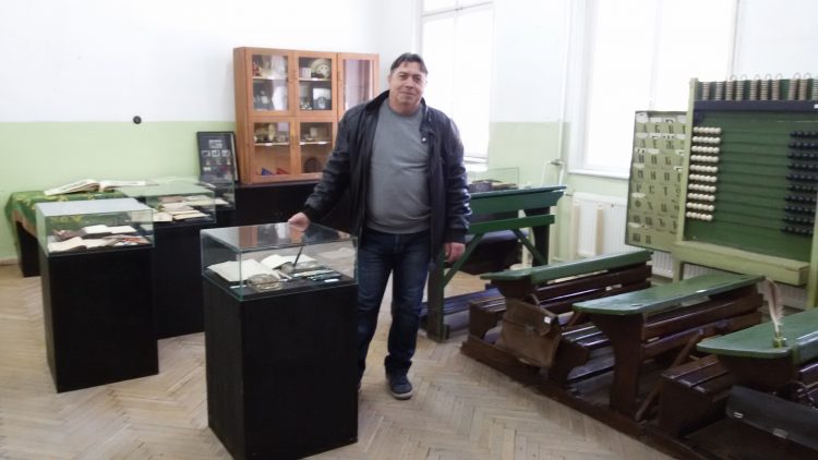 Музеят на образованието отвори врати за посетители, откриването предстои