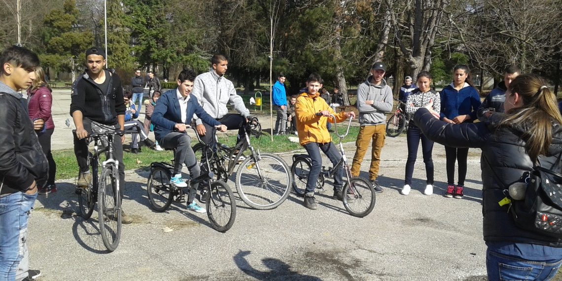 С майсторско колоездене, демонстрации и спортни игри ПГ “Марин Попов” почете патрона си