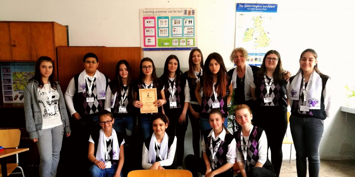 Ученици от СУ “В. Левски” спечелиха награда от журналистически конкурс