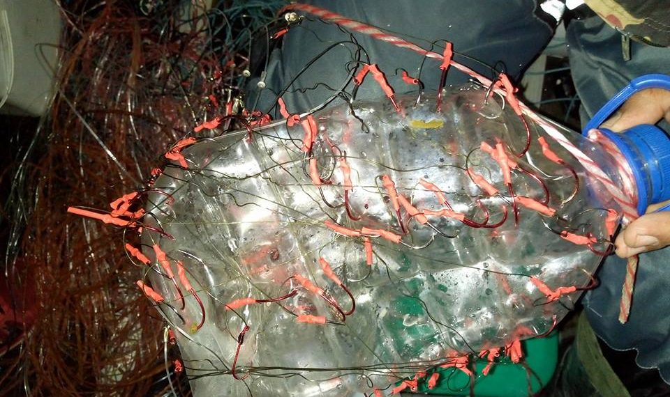 1 км бракониерски мрежи извадиха от язовира