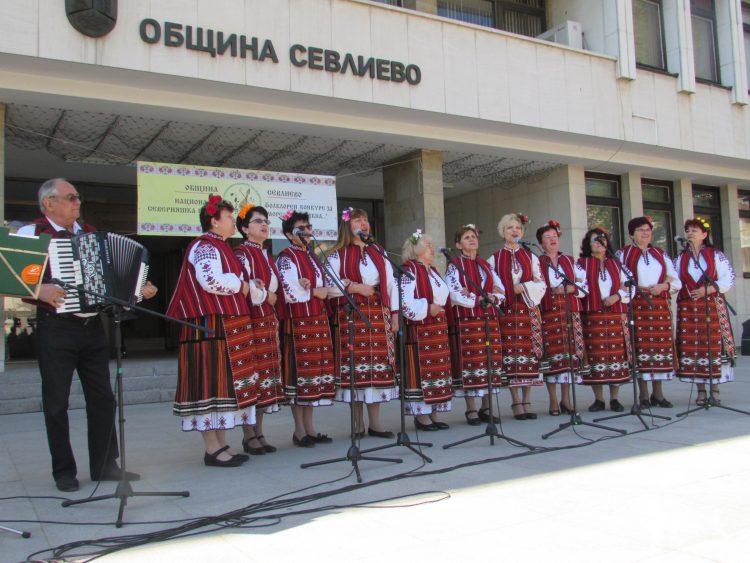 Най-добрите певци на северняшки песни – с награди от конкурса “Море песен екна…”