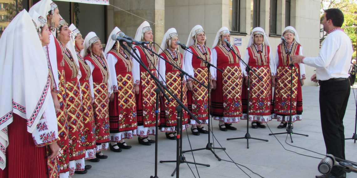 Най-добрите певци на северняшки песни – с награди от конкурса “Море песен екна…”