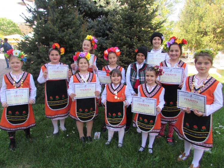 Най-добрите певци на северняшки песни – с награди от конкурса “Море песен екна…”