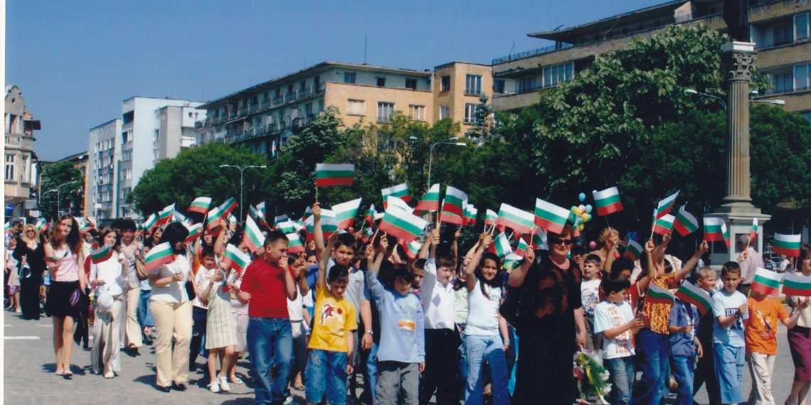 С аромат на някогашния 24 май