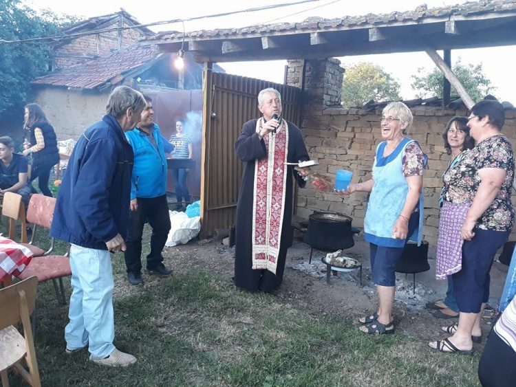 Богатовци честваха свети Дух