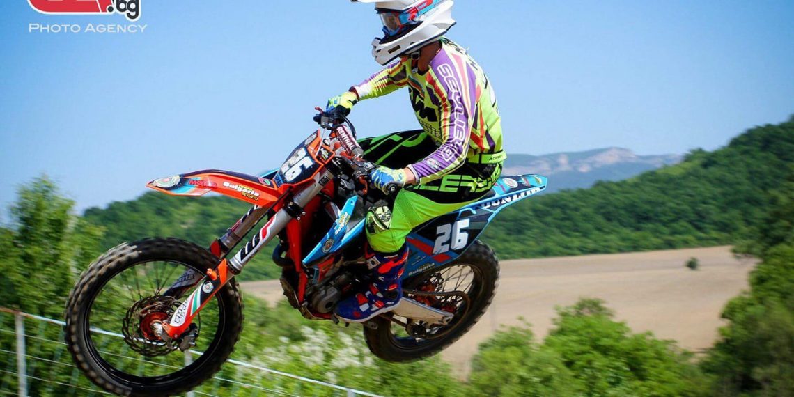 Хакан Халми е втори в клас МХ2 на трасе “ Г. Росица”