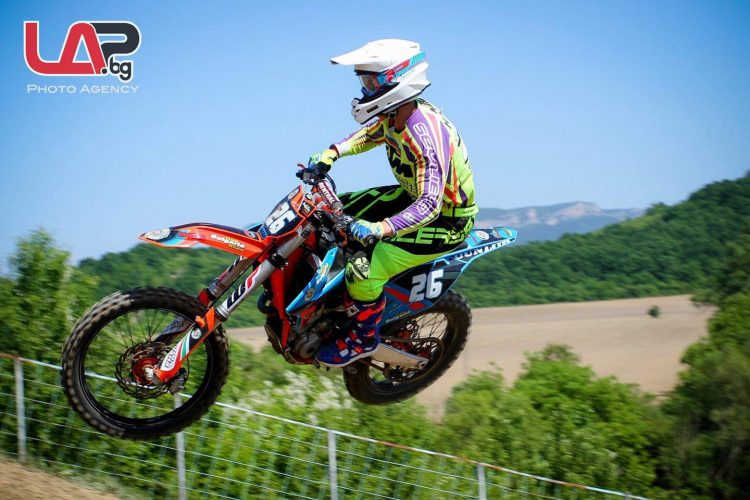 Хакан Халми е втори в клас МХ2 на трасе “ Г. Росица”