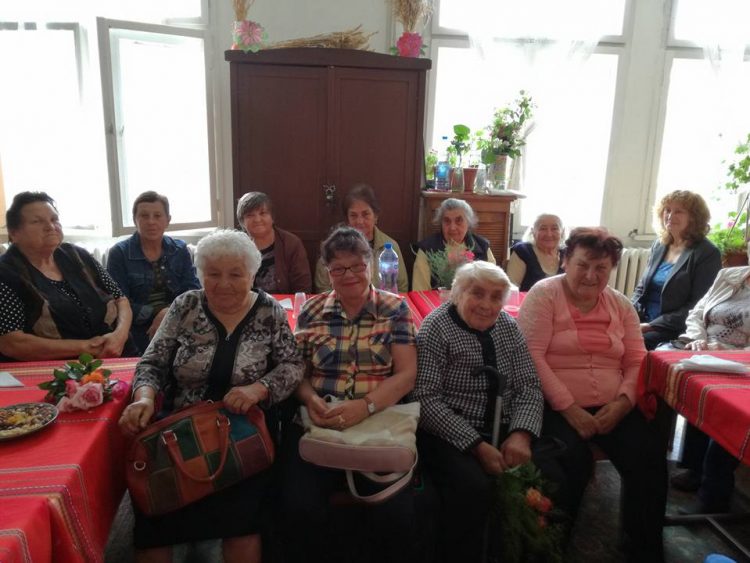 Сенник и Хирево отбелязаха заедно Деня на библиотекаря