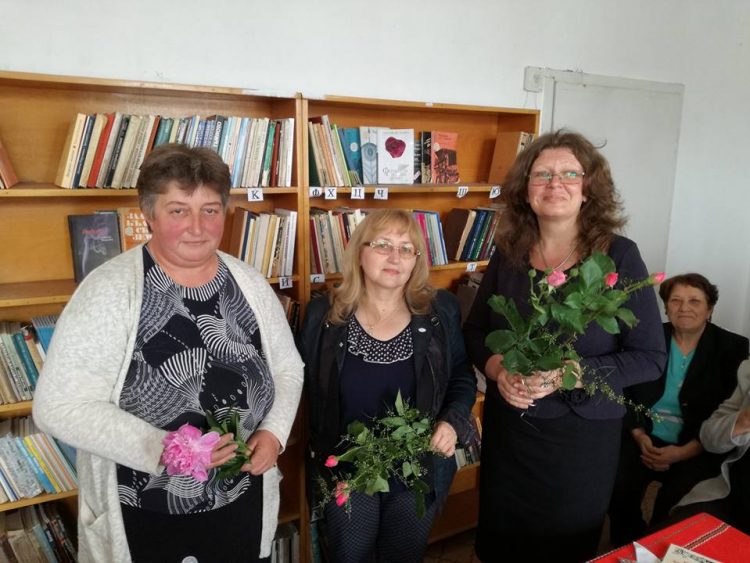 Сенник и Хирево отбелязаха заедно Деня на библиотекаря