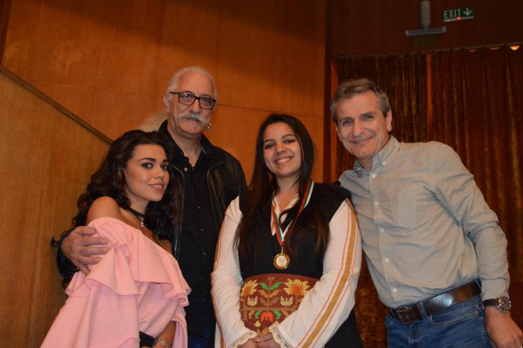 Златни медали спечелиха с патриотични песни Лъчезар и Мария от Детския комплекс