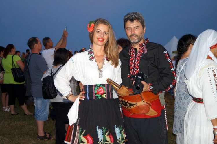 Фотографът Асен Великов показва “Различната България” на фестивала “Семе българско”