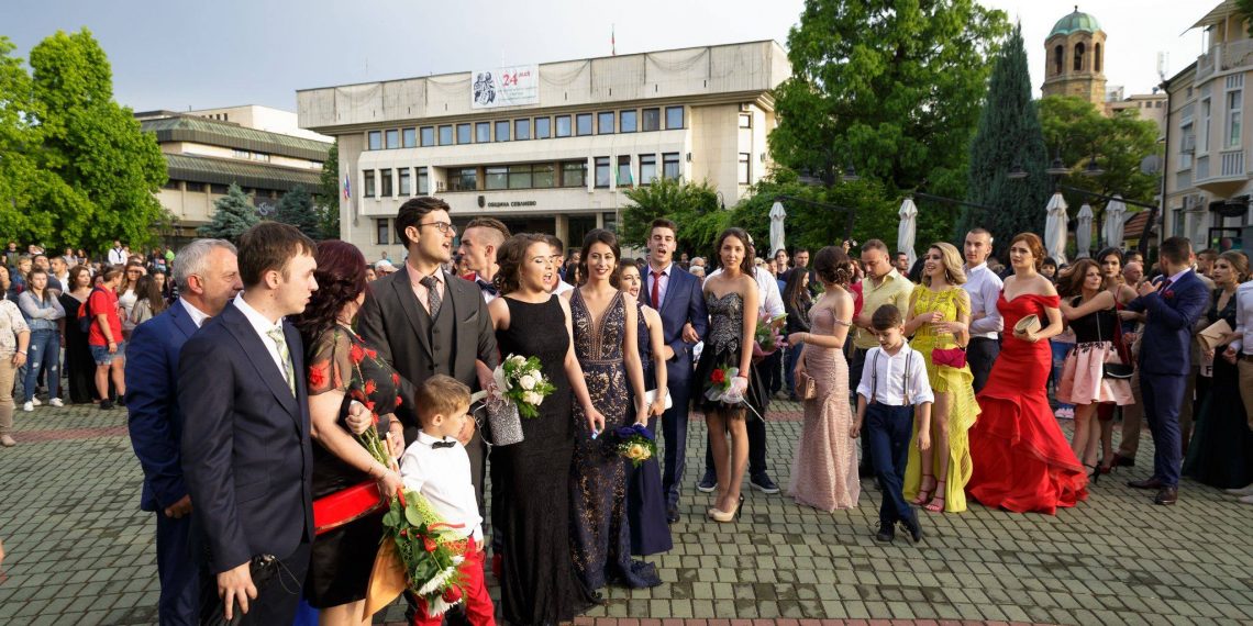 Честито завършване, абитуриенти от Випуск 2018!