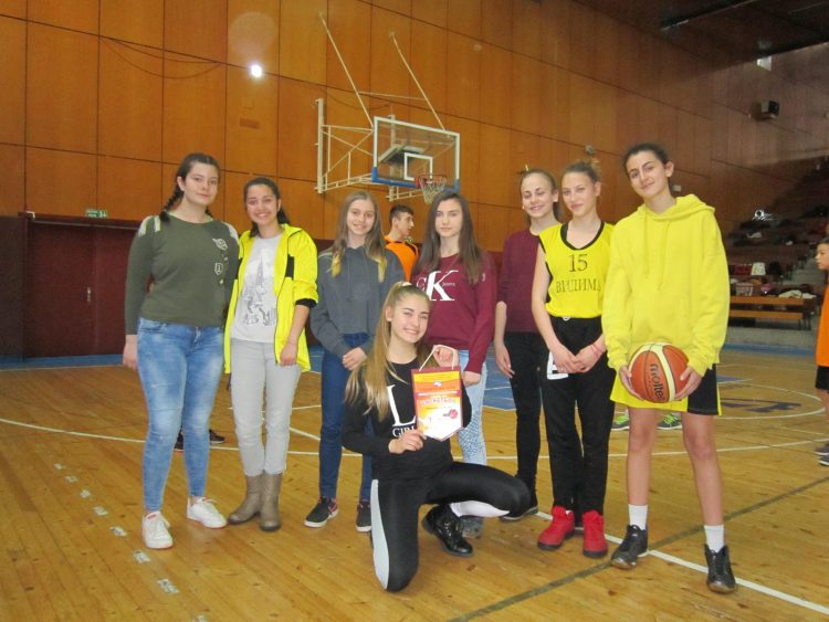 Три училищни отбора с визи за финалните състезания на “Ученически игри”