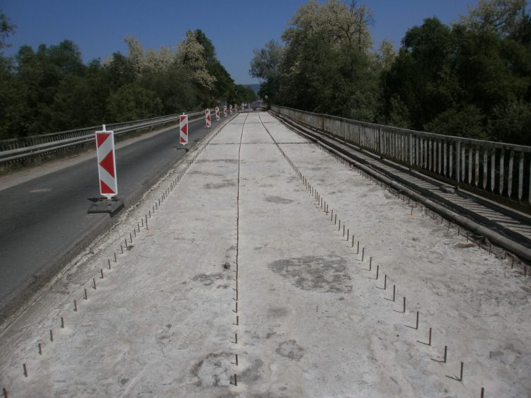 Проектът за рехабилитацията на пътя Севлиево-Драгановци предвижда и локални ремонти на улици в града