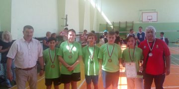 Бадминтонистите на Друмев и Кацарски – трети в страната на “Ученически игри”