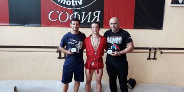 Евгени Генов и Емил Асенов – с почетни медали за национален принос и развитие на самбото