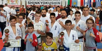 Успех за каратеките в международния турнир за купа “Черно море”