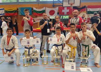 14 наши каратеки в битка за медали на Зоналното първенство в Севлиево