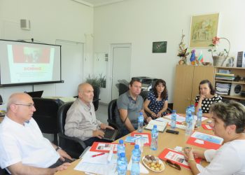 Експерти от Българо-Швейцарската търговска камара участваха в работна среща в ПГМЕТ “Ген. Иван Бъчваров”