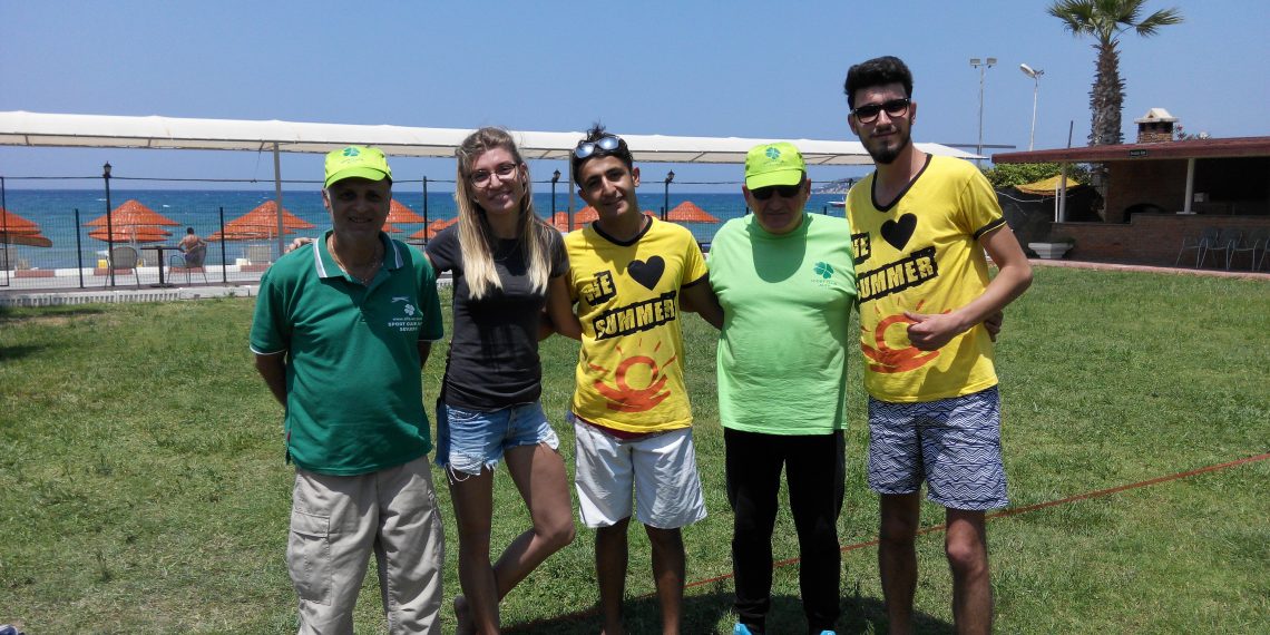 Трето място за СКХУ “Алфа” в международния турнир по петанк триплети в Кушадасъ