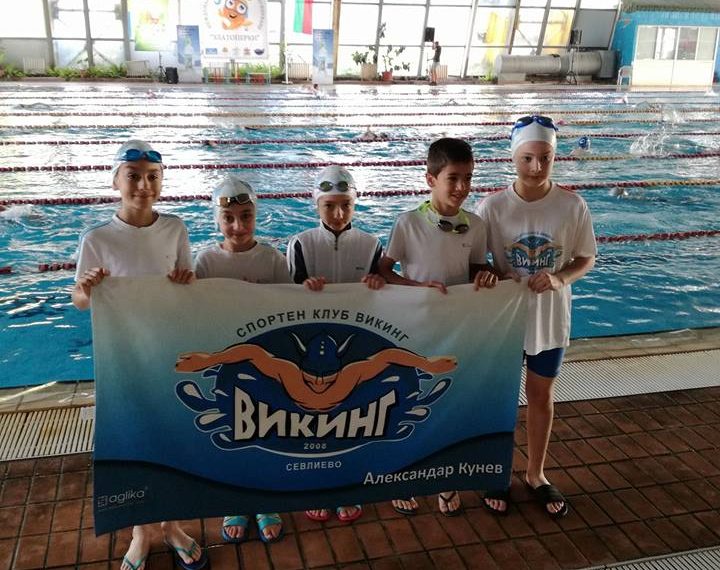 Силно представяне на делфинчетата на “Викинг” в международния турнир “Златоперки”