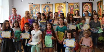 Малките майстори подредиха своя изложба в галерия “Видима”