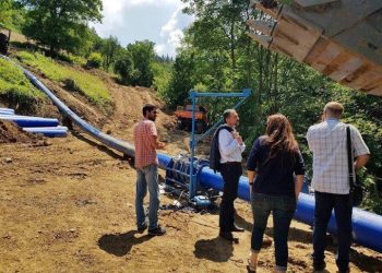 Подмениха 3100 м от довеждащия водопровод, реконструкцията продължава