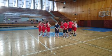 Националният отбор девойки по баскетбол е на двуседмичен лагер в Севлиево