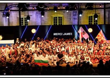 “Децата на Севлиево” впечатлиха прецизната френска публика